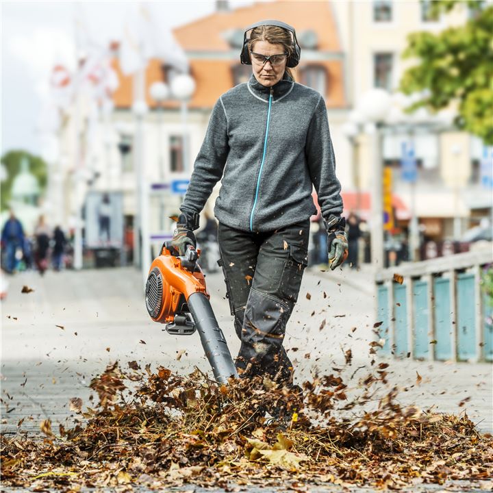Husqvarna - Akumulátorový foukač 120iB Husqvarna - Akumulátorový foukač 120iB