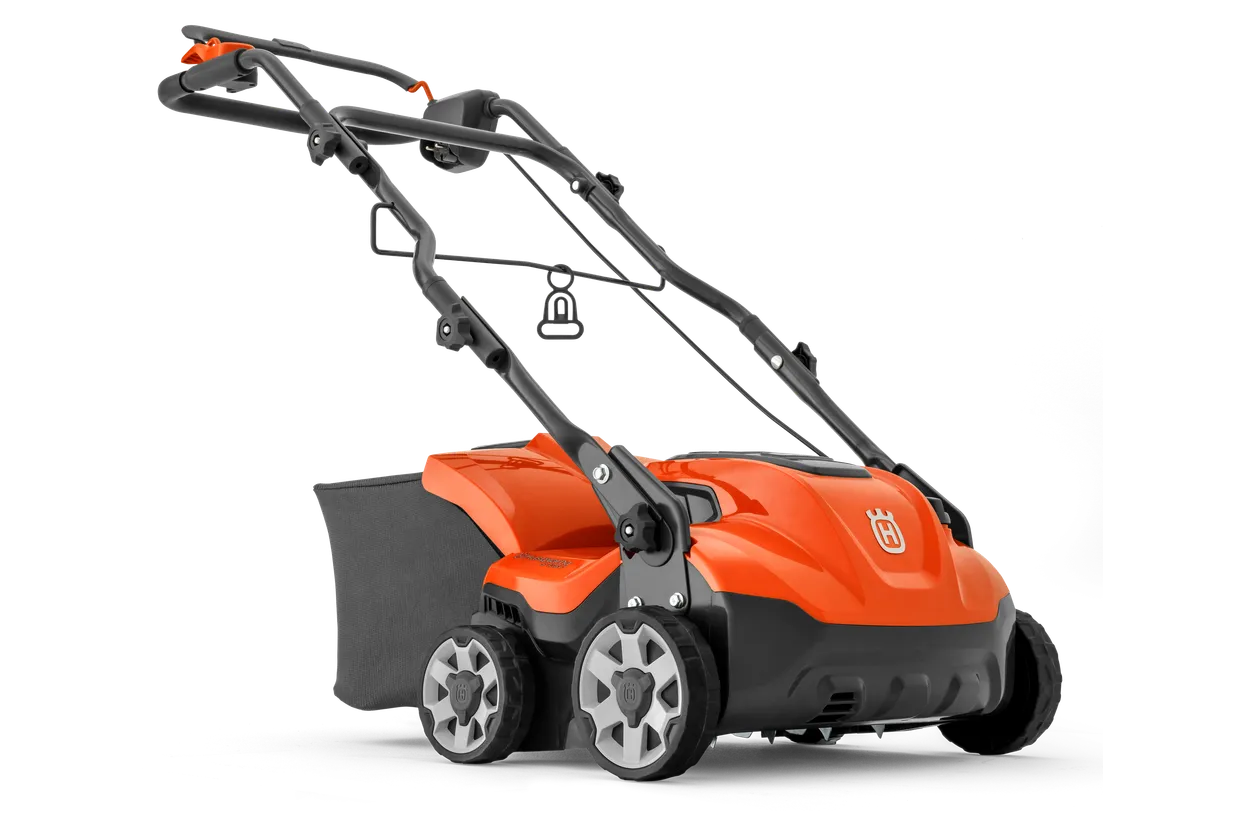 Husqvarna - Elektrický odmechovač S 138C