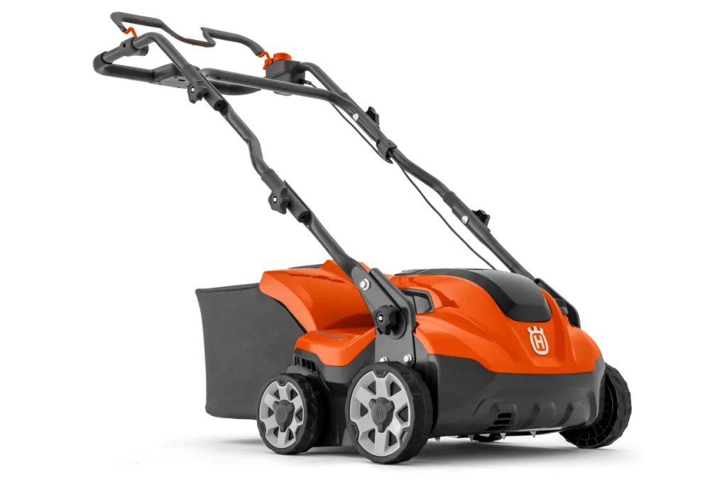 Husqvarna - Akumulátorový odmechovač S 138i s akumulátorem a nabíječkou Husqvarna - Akumulátorový odmechovač S 138i s akumulátorem a nabíječkou