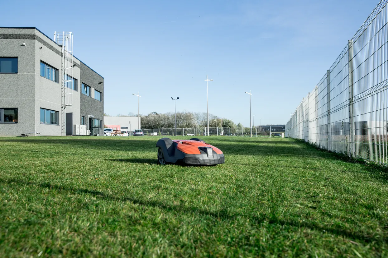 Husqvarna - Automower®550 Husqvarna - Automower®550