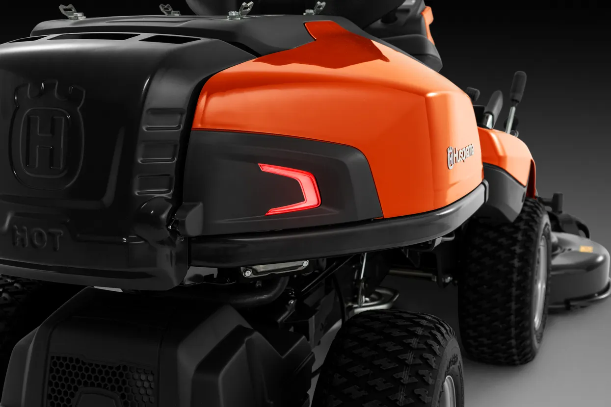 Husqvarna - Rider R 316TsX AWD Husqvarna - Rider R 316TsX AWD