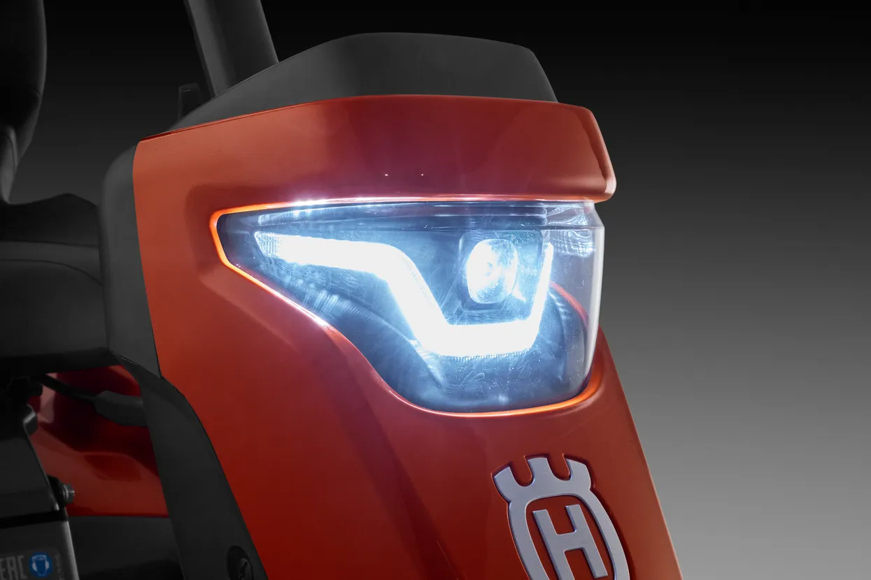 Husqvarna - Rider R 316TsX AWD Husqvarna - Rider R 316TsX AWD