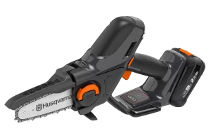 Husqvarna – Akumulátorová řetězová pila Aspire™ P5-P4A s akumulátorem a nabíječkou