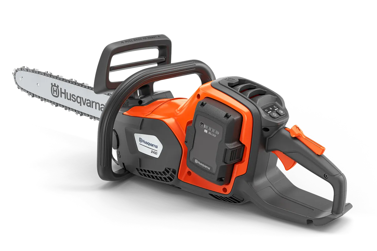 Husqvarna – Akumulátorová řetězová pila 242i s akumulátorem a nabíječkou