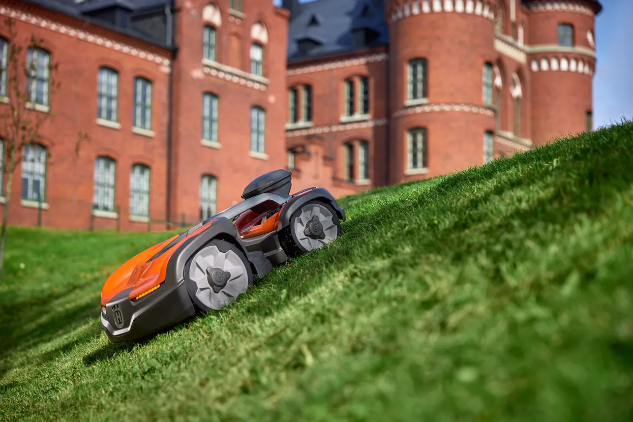 Husqvarna – Automower® 535 AWD EPOS®