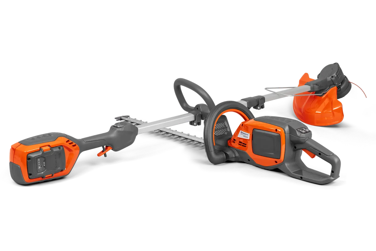 Husqvarna – Akumulátorový vyžínač trávy 215iL/215iHD45 sada s akumulátorem a nabíječkou