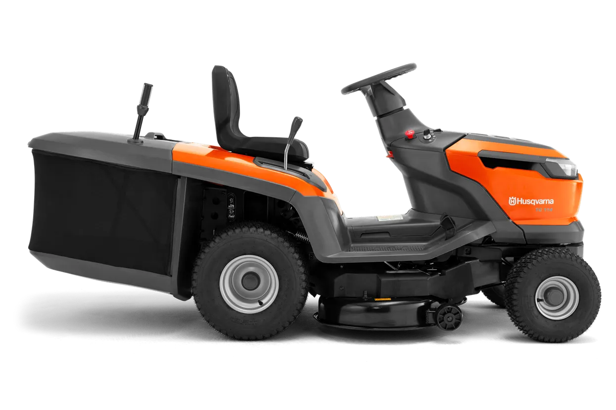 Husqvarna - Zahradní traktor TC 114 Husqvarna - Zahradní traktor TC 114
